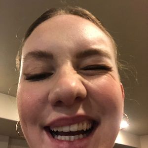 Meet your Posher, Daisy